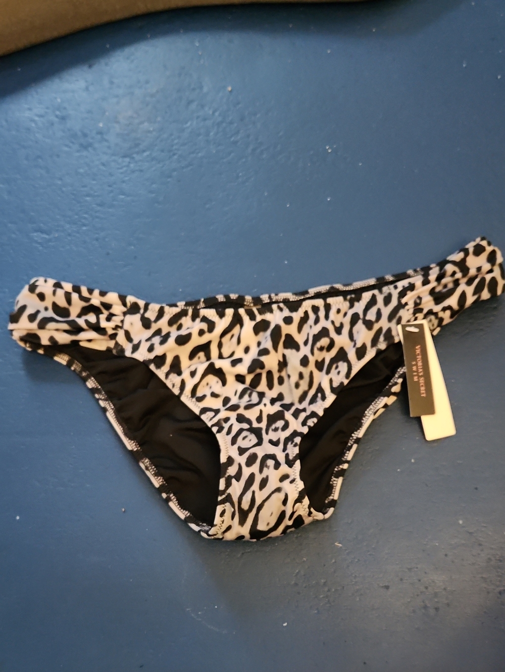 Victoria's Secret Leopard Print Bikini Bottoms